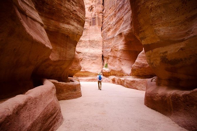 2 Day 1 Night Wadi Rum (Overnight) & Petra Shore Excursion - Bedouin tea, lunch options, and how to plan your comfort