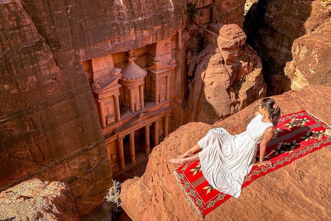 2-Day Private Tour from Amman: Petra, Wadi Rum Camp & Dead Sea. - Private tour perks, and why Omar gets named again and again