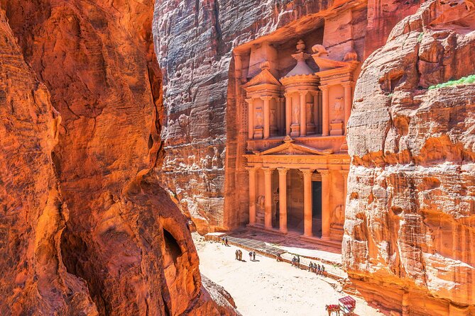 2-Day Private Tour in Jordan - Deluxe Tent - Who should book this tour, and who might want another plan