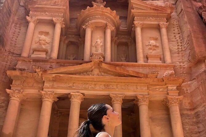 2 Days Petra Wadi Rum and Dead Sea Private Guided Tour - Day 1 in Petra: The Siq to the Treasury, Then On to the Desert