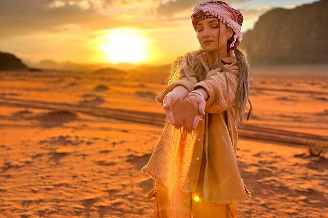3 Days Petra Wadi Rum Aqaba and Dead Sea Private Guided Tour - Day 1: Petra first, then Wadi Rum camp life