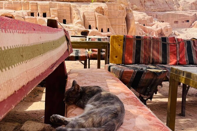 3 Epic Nights in South Jordan exploring with the locals. - Price and value: is $649.26 a good deal for this kind of trip?