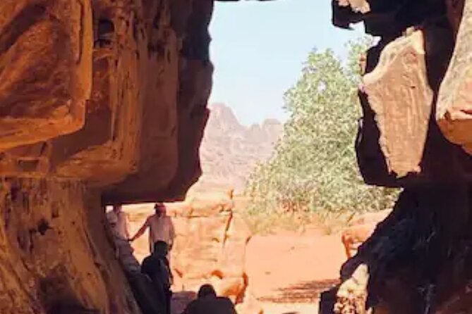 4 Hour Jeep Tour Wadi Rum Desert Highlights (morning or sunset) - Khazali Canyon (Jebel Khazali): Inscriptions Between Split Mountains