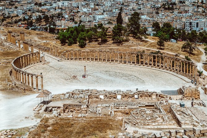 4-Night Private Jordan Cultural Tour: Jerash, Petra, and Wadi Rum Overnight - Amman panoramic tour: Roman ruins meet modern Abdali
