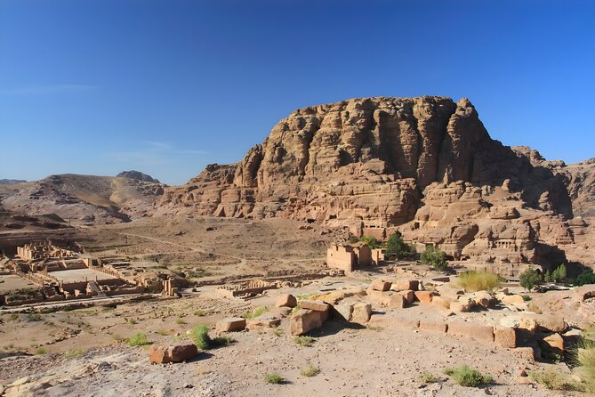 5-Day Jordan Tour in Petra, Wadi Rum, and the Dead Sea - Petra on your terms: why the second day matters