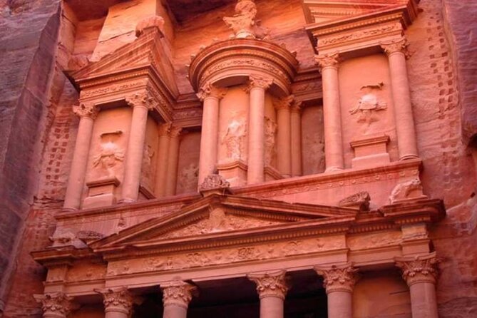 7-Day Private Tour, Jordan's Splendor - Landing in Amman, Then Getting Your Bearings Fast