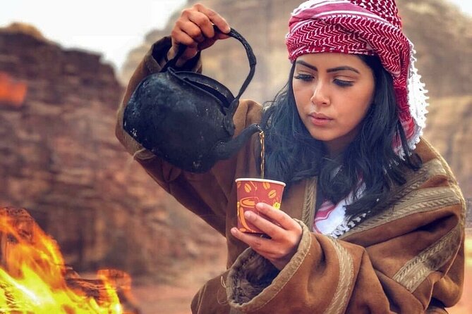 7-Day Private Tour, Jordan's Wellness - Wadi Rum: the jeep tour option and the long return drive