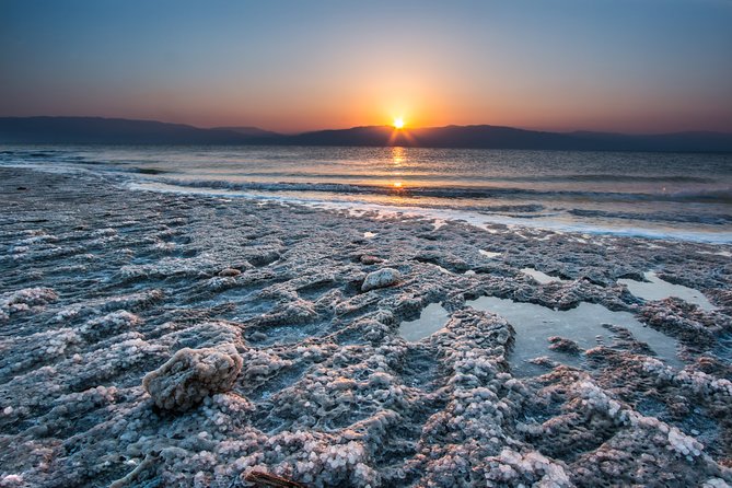 7-Night Best of Jordan Tour: Jerash, Dead Sea, Petra, and Wadi Rum Overnight - Dead Sea Float Day: Lowest Point on Earth, Private Beach Access, and Real Salt Float Time