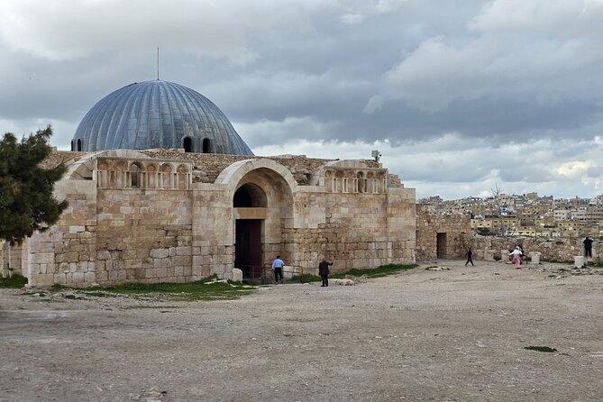 8-Night Best of Jordan Tour: Jerash, Petra with Aqaba and Dead Sea Overnight - Petra day: guided Siq walk, Treasury first sight, then your choice to climb
