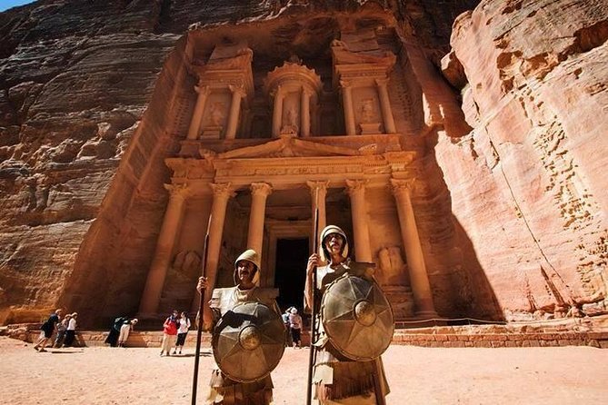 A Full Day Trip To Petra From Amman - Walking the main streets and Qasr al-Bint without turning it into a sprint