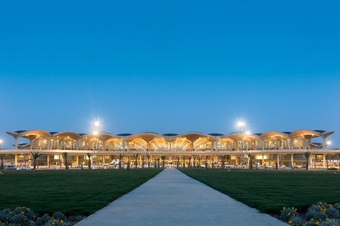 Airport Transfer To The Dead Sea - Who This Transfer Fits Best (And Who Might Skip It)