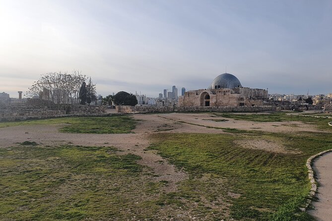 Amman Airport Private Arrival Transfer - What the “Private Vehicle for Up to Seven” Really Means
