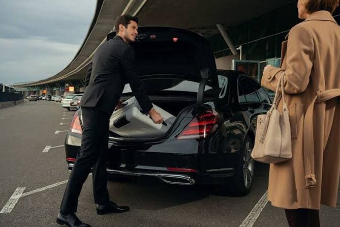 Amman Airport Transfer vice versa - How the meet-and-greet actually works (and why it reduces stress)