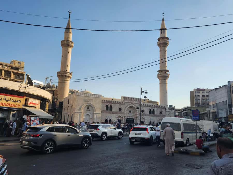 Amman: Culture, History, Tradition & Food Day or Night Tour - Roman Amphitheater Finale and the View From the End