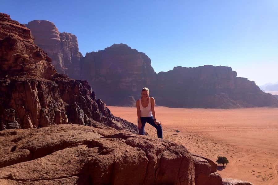 Amman: Petra, Wadi Rum, and Dead Sea 2-Day Tour - The 2-Hour Jeep Tour: How the Desert Gets Real