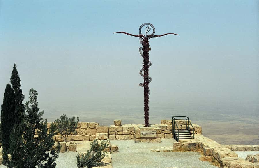 Amman: Private Half-Day Tour to Madaba & Mount Nebo - Why Madaba and Mount Nebo work so well together
