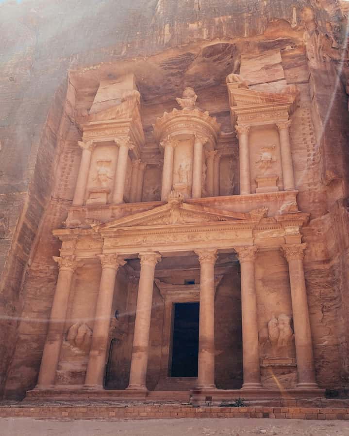 Amman to Petra Wadi Rum Dead Sea 2 or 3 Days Private Tour - Day 1 in Motion: Petra Through the Siq, Then Wadi Rum by 4WD