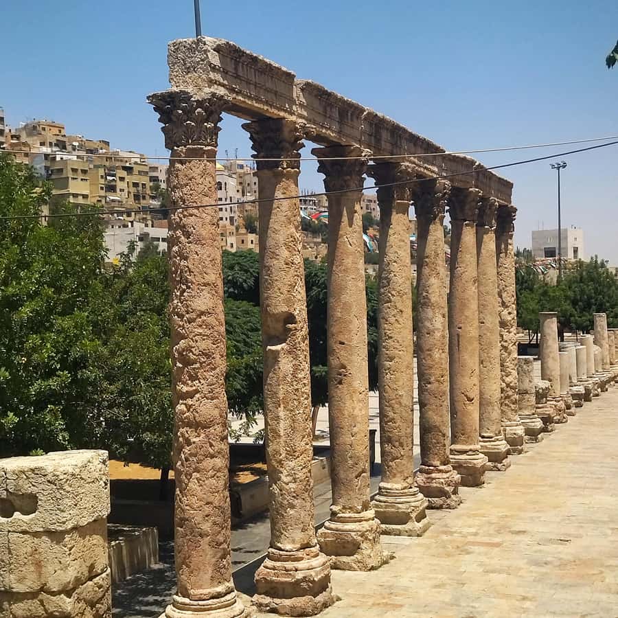 Amman Walking Tour: Hidden Gems, Culture & Street Food - What the Walking Style Means for You