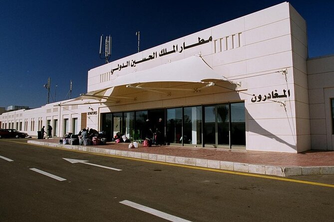 Aqaba Airport Transfer to Petra - Visa support at Aqaba airport, so entry feels under control