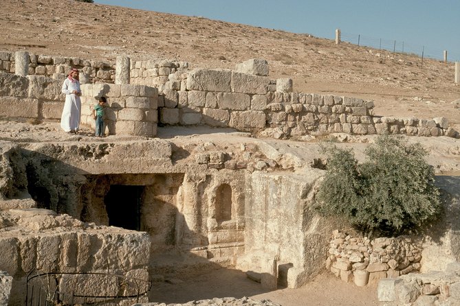 Cave of the Seven Sleepers and Amman Islamic Sites Tour - Booking tips that keep things calm