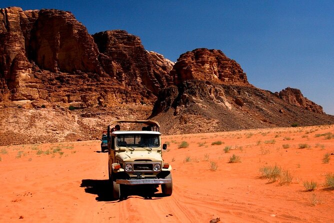 Classic 6 Days Jordan Tour without Hotels - Day 1: Airport arrival, transfer to Amman, then you’re free