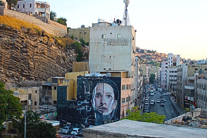 Day or Night Walking Tour in Downtown With Local - Al Balad markets and the bakery stop for Kaak and falafel