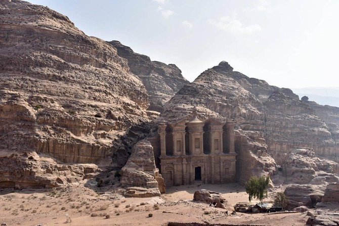 Day Tour to Petra from Amman - The Siq to the Treasury: Your First Real Shock of Color