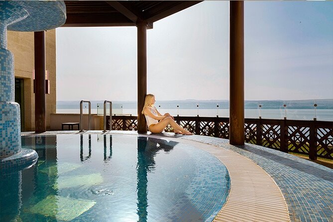 Dead Sea Half-Day Tour from Amman - Getting to the water: hotel beach time in Sowayma