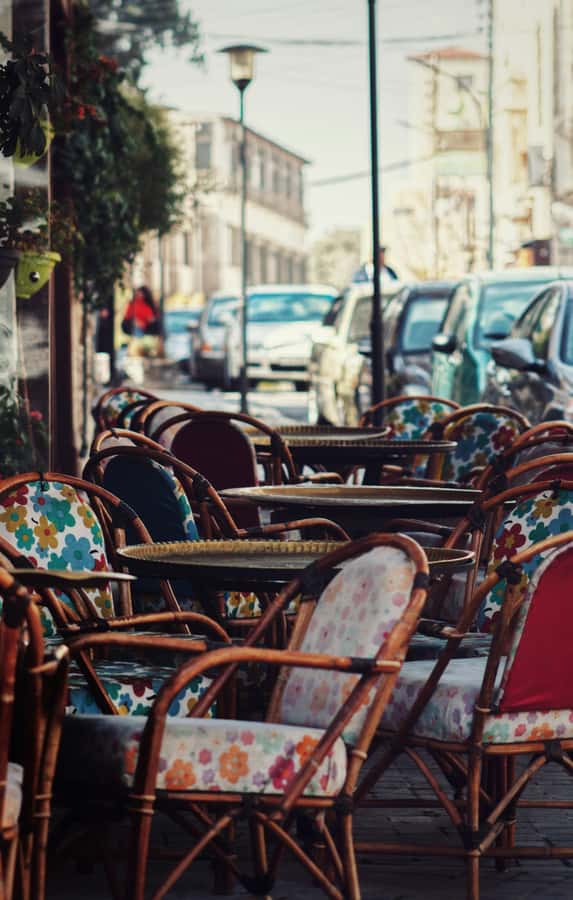 Discover Aqaba in Style: A 3-h City Tour by Car with meal - Shopping Time: Souvenirs Without the Endless Hunt