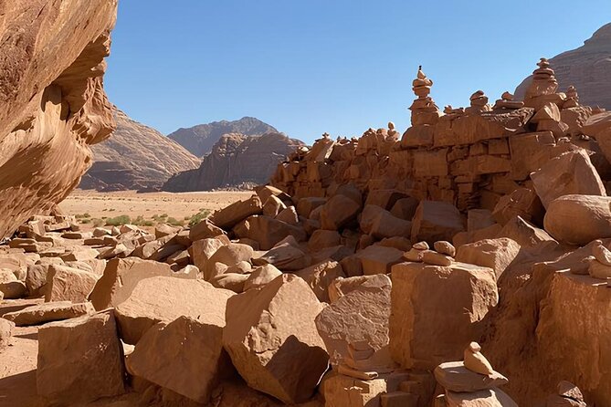 Discover Wadi Rum by 4x4 with a Bedouin guide - Group Size, Meeting Points, and Getting There Without Headaches