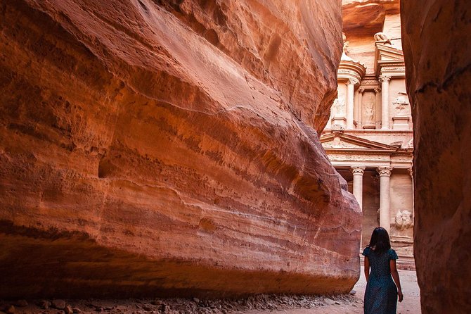 Experience Petra & Wadi Rum in One Day From Amman - Starting at 6:30 AM: what that means for your day