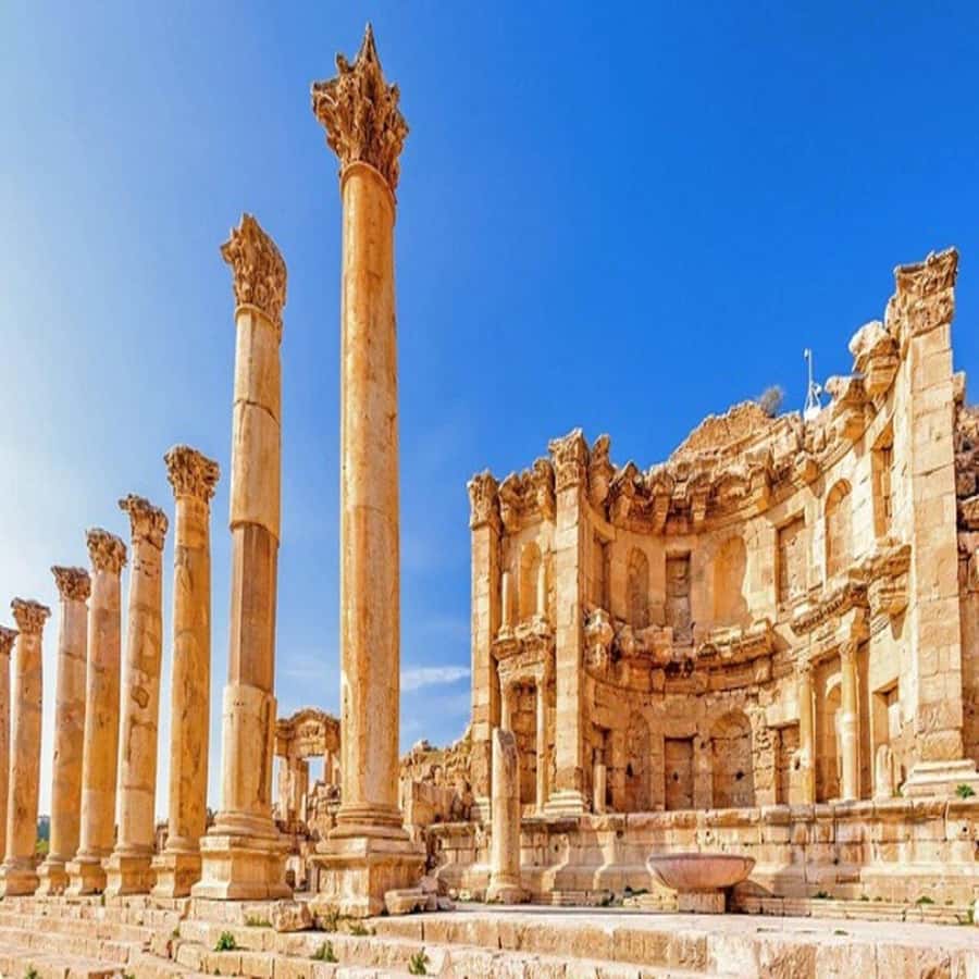 From Amman: Jerash &Ajloun &Um Qais Private Tour - Ajloun Castle: Saladin-era fortress views with real military design