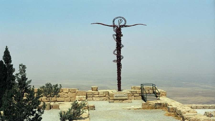 From Amman: Madaba, Mount Nebo, & Dead Sea Day Tour - Mount Nebo: Moses tradition, plus the short market and workshop stops