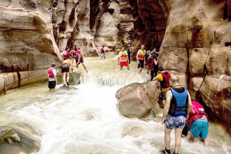 From Amman or Madaba: Wadi Mujib Hiking Tour - Full-day timing: when you leave, hike, float, and get back