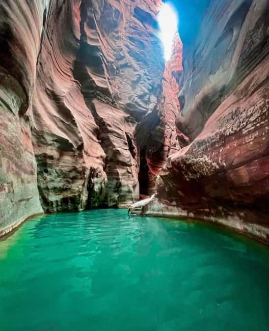 From Amman or Madaba: Wadi Mujib Hiking Tour - Guide and WiFi extras: what makes this trip feel smooth