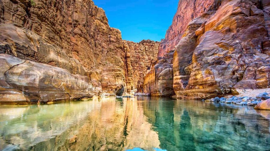 From Amman or Madaba: Wadi Mujib Hiking Tour - Who should go, and who should sit this one out