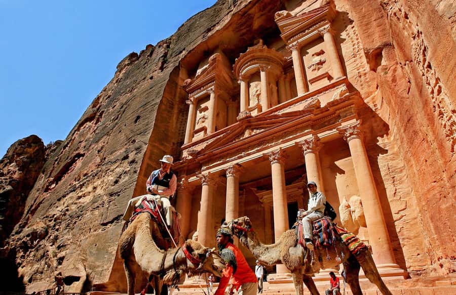 From Amman: Petra and Dead Sea Private Day Tour - Logistics and timing tips that keep the day enjoyable