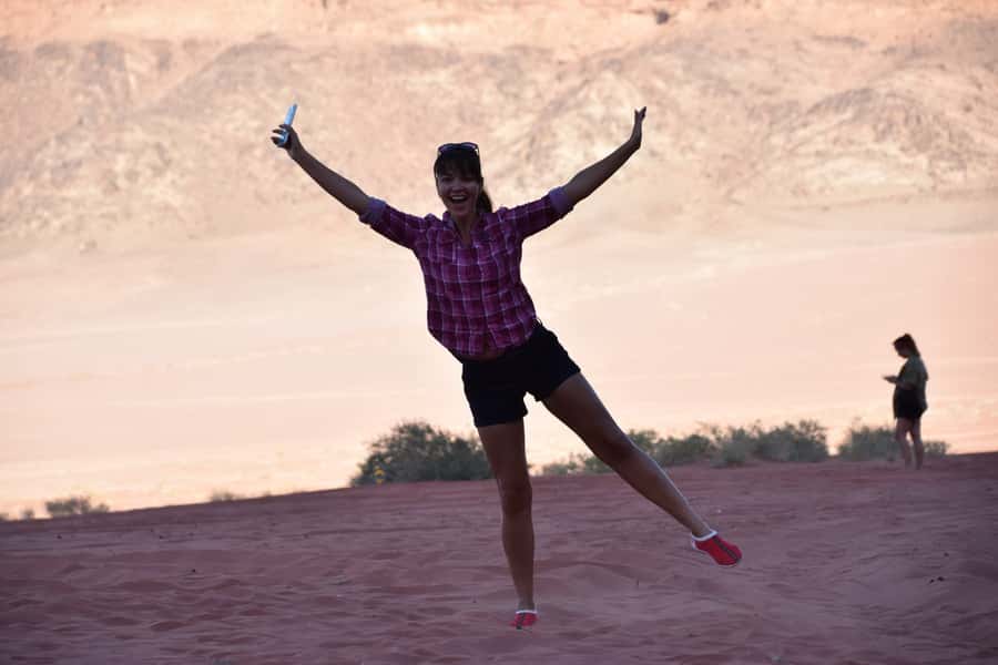 From Amman: Petra, Wadi Rum, & Dead Sea 2-Day Trip - Wadi Rum Jeep Time: Bedouin Driving and Desert Scenery