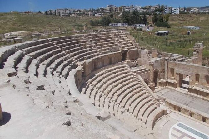 From Amman :Private day tour to Jerash and Ajloun - The Jerash ruins plan: Oval Plaza, Artemis Temple, and Roman Theatre