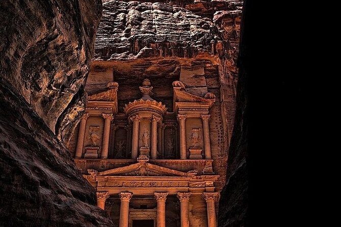 From Amman to (Aqaba, Wadi Rum and Petra) - Day 3: Free time in Aqaba, aquarium and bird observatory, then back to Amman