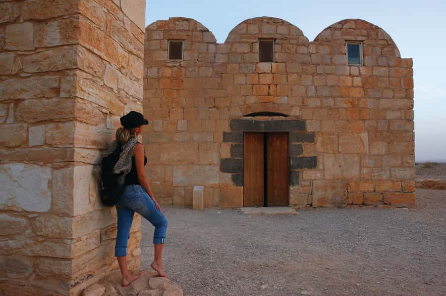 From Amman: Umayyad Desert Castles Tour with Transfer - Azraq black basalt fort: Lawrence of Arabia’s headquarters connection