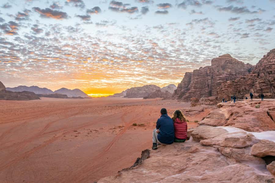 From Aqaba: Jeep Tour to Wadi Rum Desert - Return to Aqaba: when good drivers add real comfort