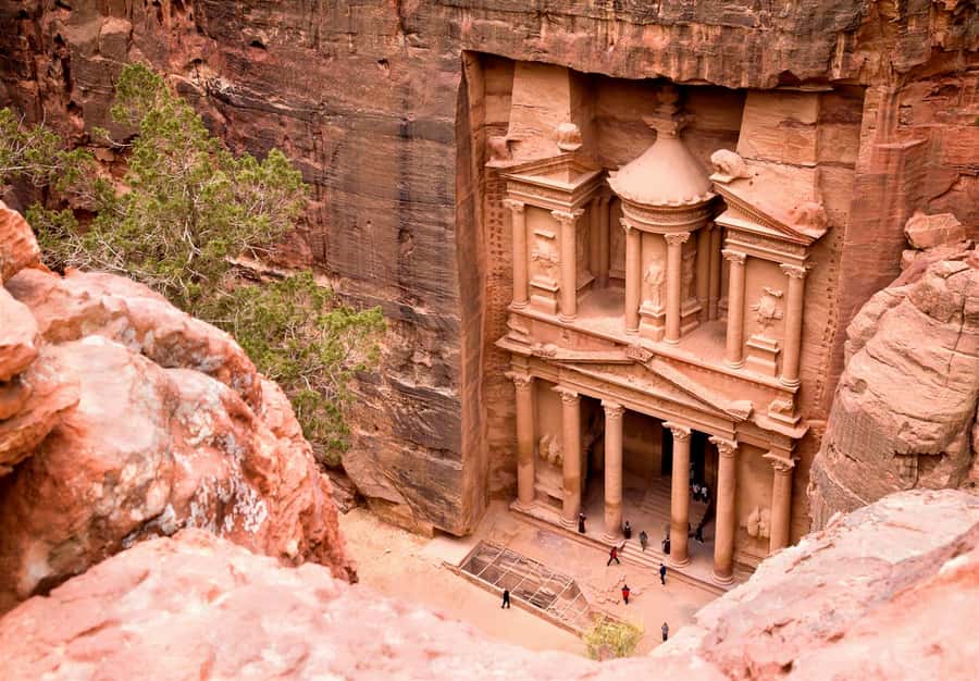 From Aqaba: Petra 1 Day Tour - Aqaba pickup, A/C bus comfort, and what the timeline means