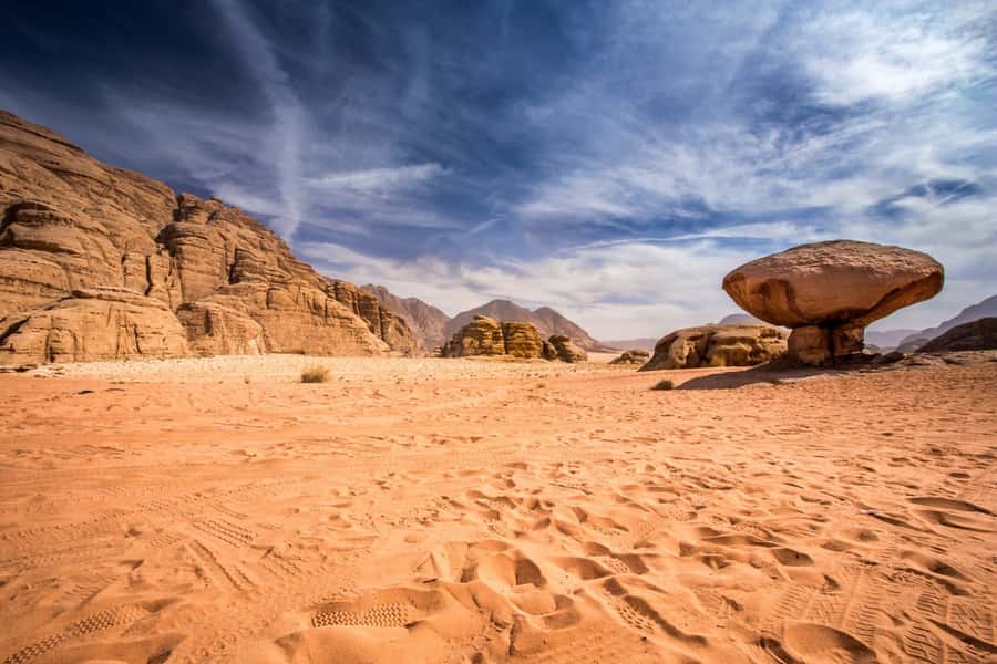 From Eilat: 2-Day Petra & Wadi Rum Tour with Camp Stay - Price and value: what $372 covers, and what can add up