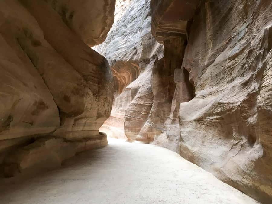 From Eilat, Jerusalem, Tel Aviv: Petra & Wadi Rum 3-Day Tour - Sleeping under the stars in a Bedouin camp, with dinner around the fire