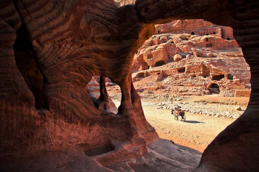 From Tel Aviv: Petra 1-Day Guided Tour with Transfers - Should You Book This Petra From Tel Aviv Tour?