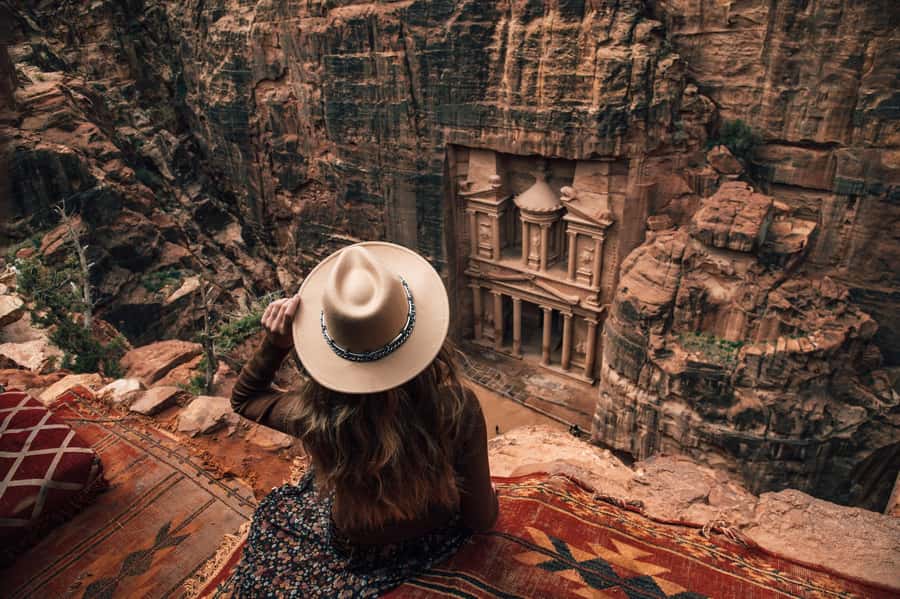 From Tel Aviv: Petra 1-Day Guided Tour with Transfers - Crossing Into Jordan: Border Help Plus Fees You Must Plan For