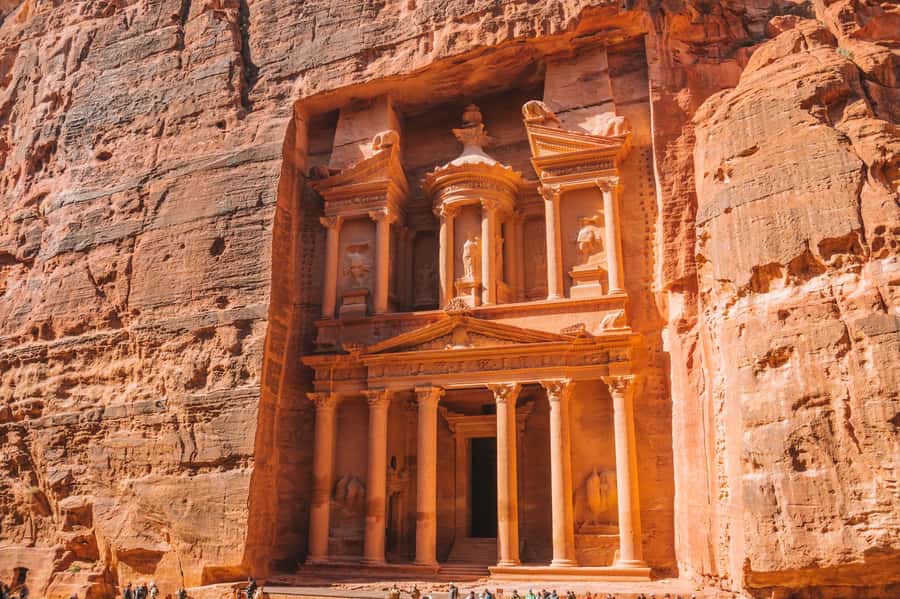 From Tel Aviv: Petra and Wadi Rum 3-Day Tour - Food, tea, and the limits you should know upfront