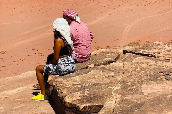 Full Day Jeep Tour & Traditional Lunch - Wadi Rum Desert Highlights - Abu Khashaba Canyon and the White Desert: where Wadi Rum feels quieter