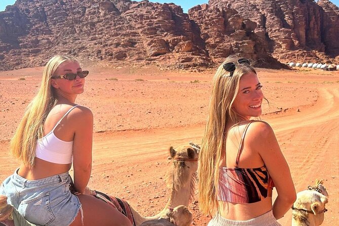 Full Day Petra and Wadi Rum Private Guided Tour - Entering Petra through the Siq, with the right kind of time